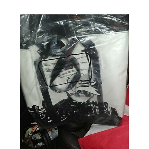 Nightmare Before Christmas - Picture 3 of 5